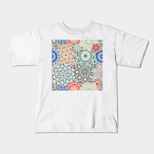 Seamless pattern with floral mandala Kids T-Shirt